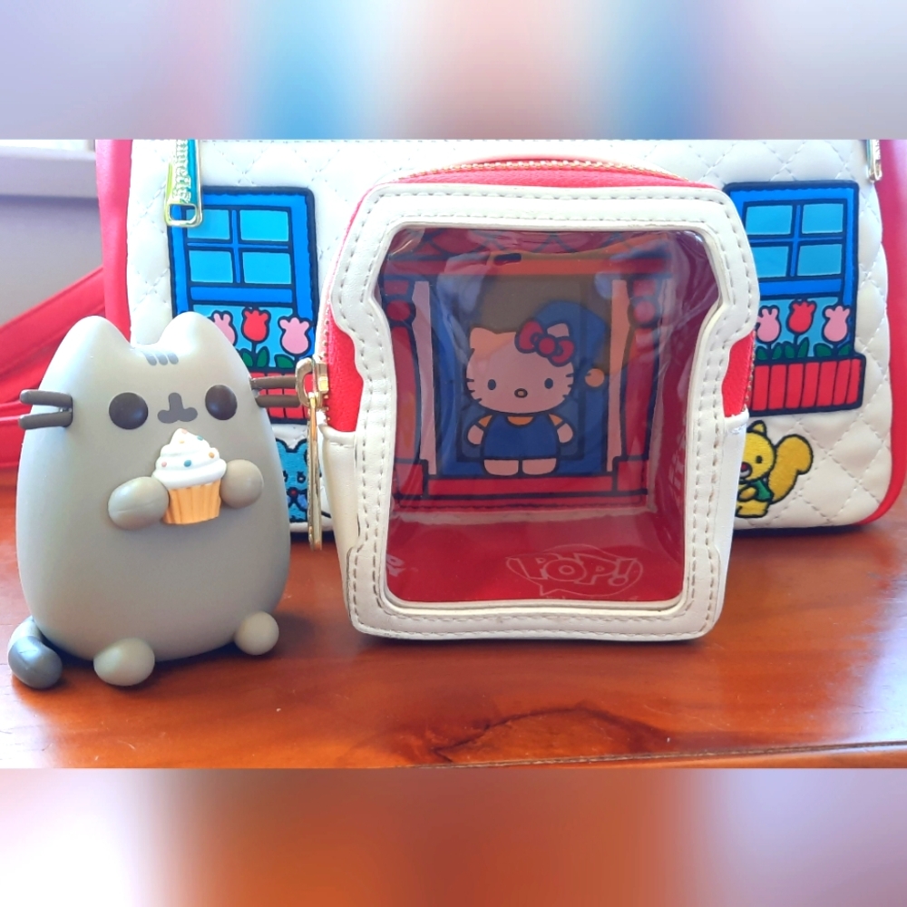 Hello Kitty POP Loungefly backpack - Picture 12 of 14